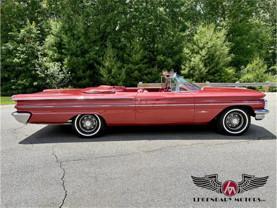 1960 Pontiac Bonneville 1st Gen - Image 4 of 31