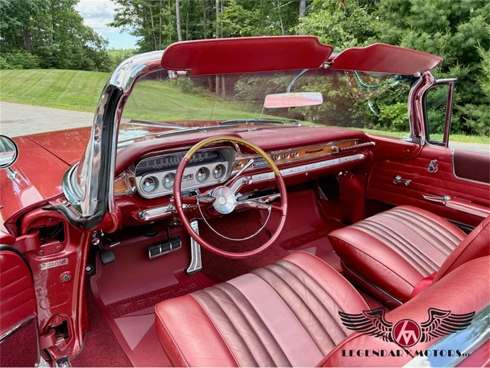 1960 Pontiac Bonneville 1st Gen - Image 10 of 31