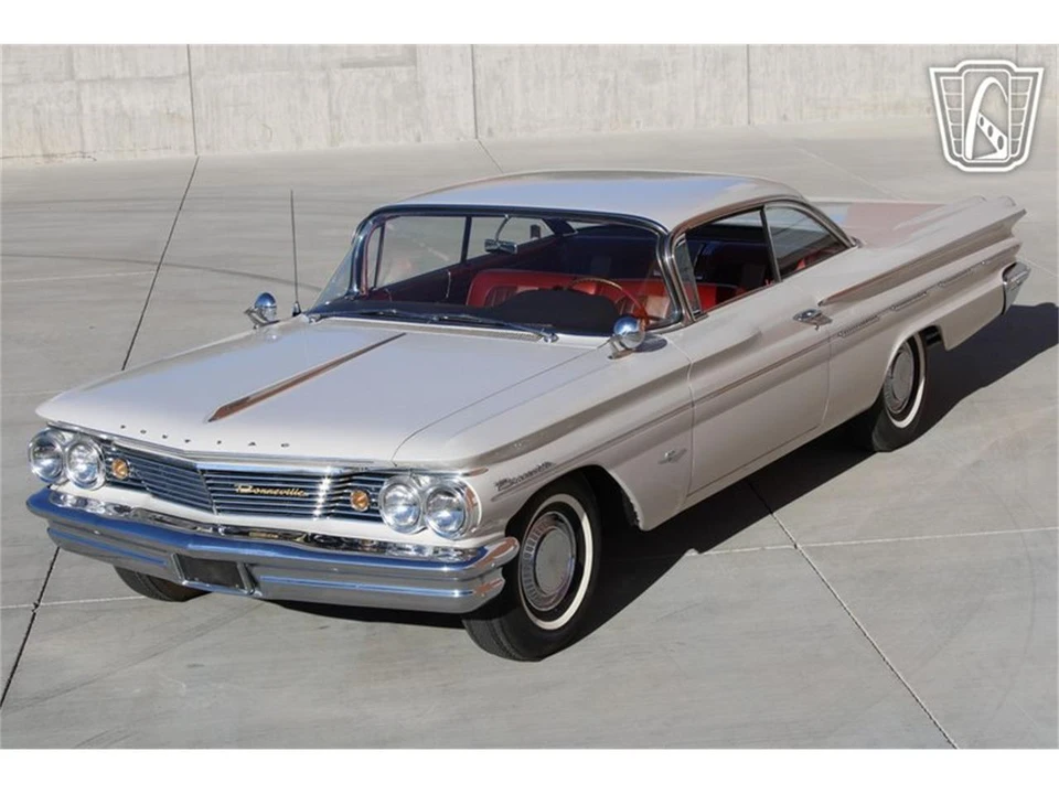1960 Pontiac Bonneville 1st Gen - Image 12 of 31