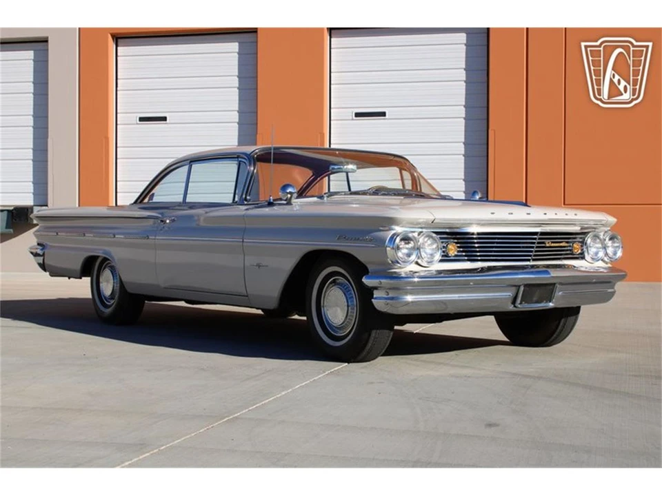 1960 Pontiac Bonneville 1st Gen - Image 7 of 31