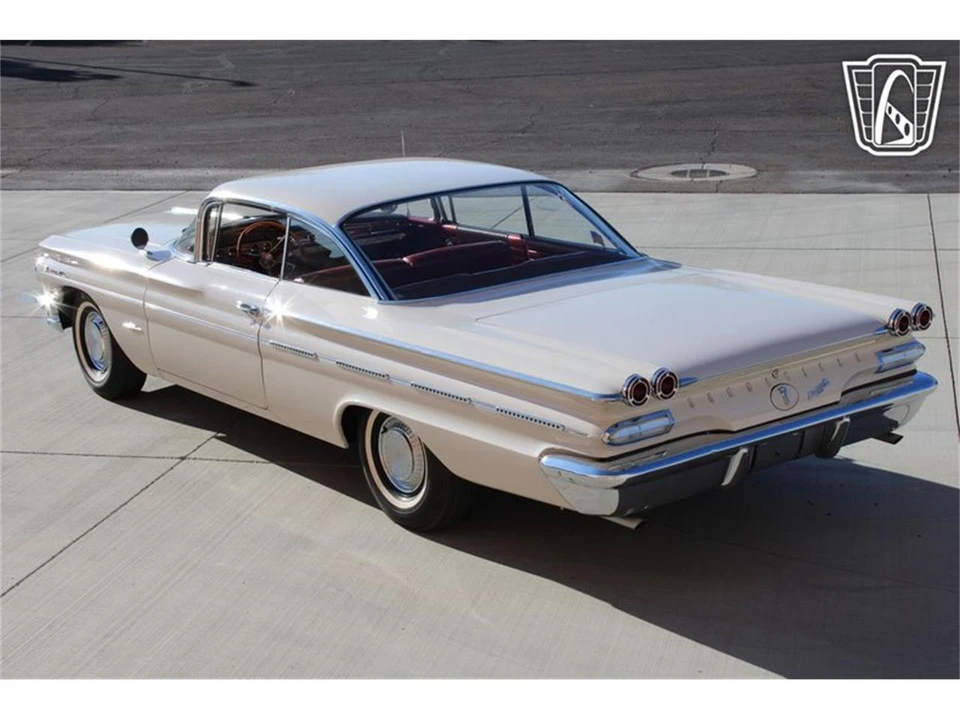1960 Pontiac Bonneville 1st Gen - Image 14 of 31