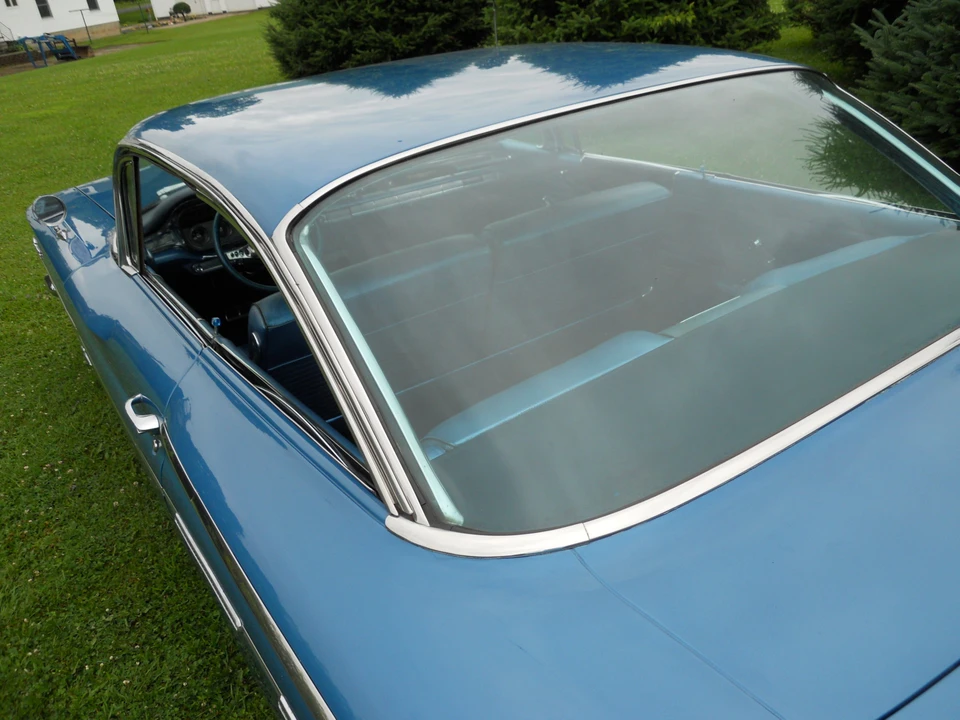 1960 Pontiac Bonneville 1st Gen - Image 18 of 31