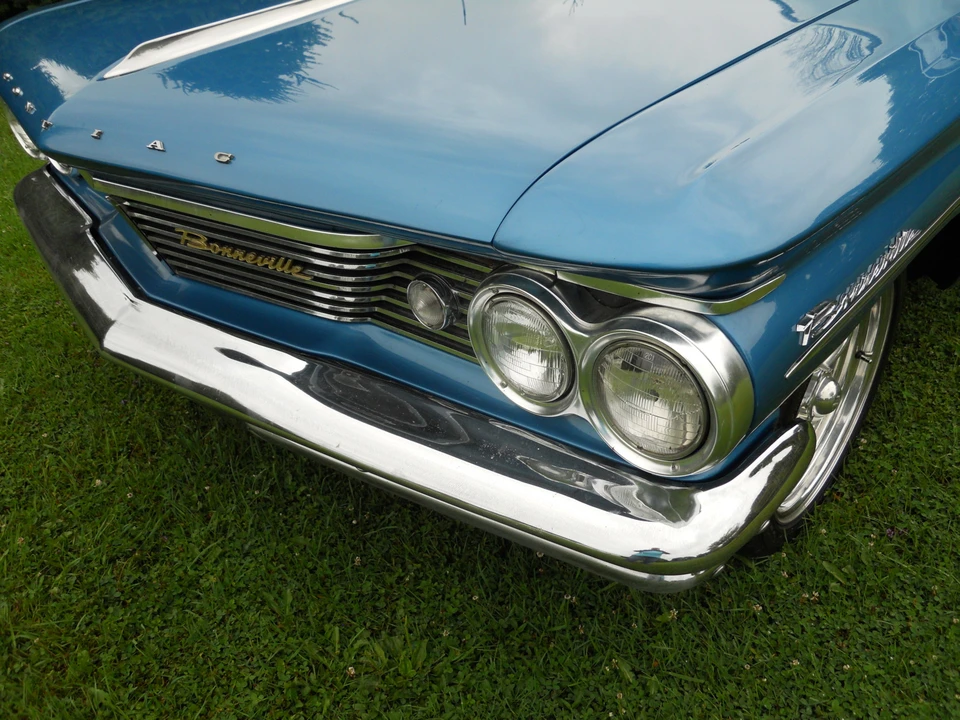1960 Pontiac Bonneville 1st Gen - Image 28 of 31