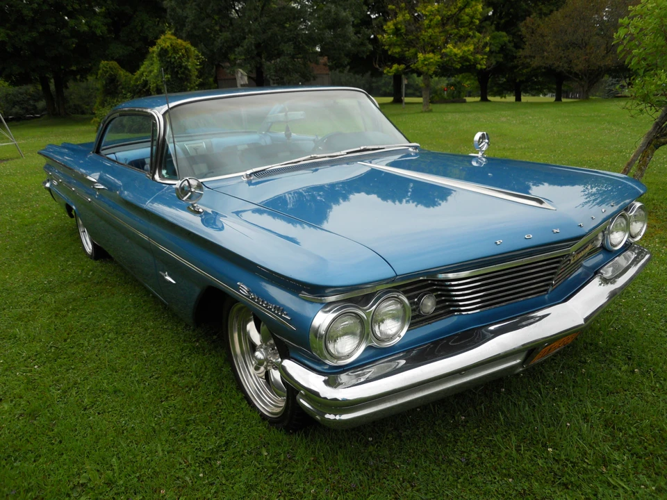 1960 Pontiac Bonneville 1st Gen - Image 2 of 31