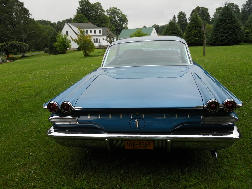 1960 Pontiac Bonneville 1st Gen - Image 7 of 31
