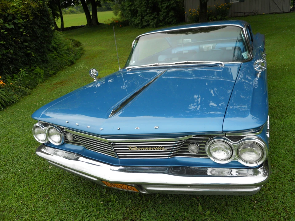 1960 Pontiac Bonneville 1st Gen - Image 14 of 31