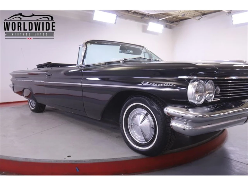 1960 Pontiac Bonneville 1st Gen - Image 17 of 31