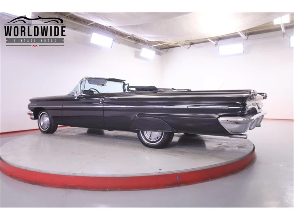 1960 Pontiac Bonneville 1st Gen - Image 7 of 31
