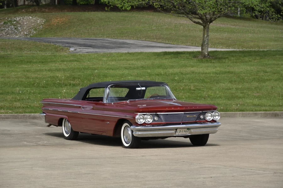 1960 Pontiac Bonneville 1st Gen - Image 13 of 25