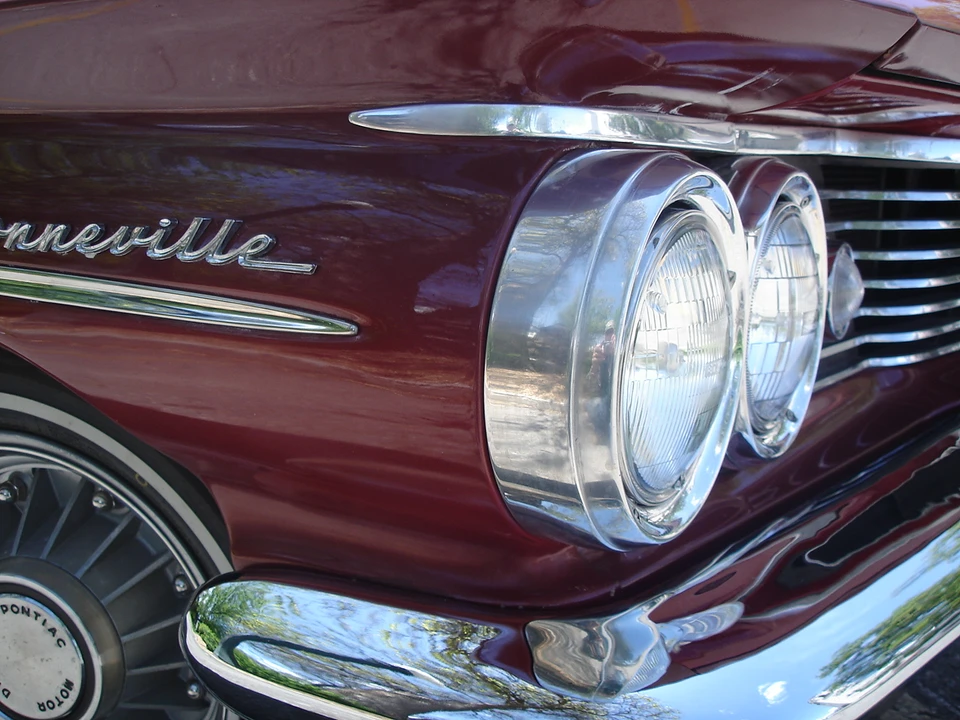 1960 Pontiac Bonneville 1st Gen - Image 28 of 31