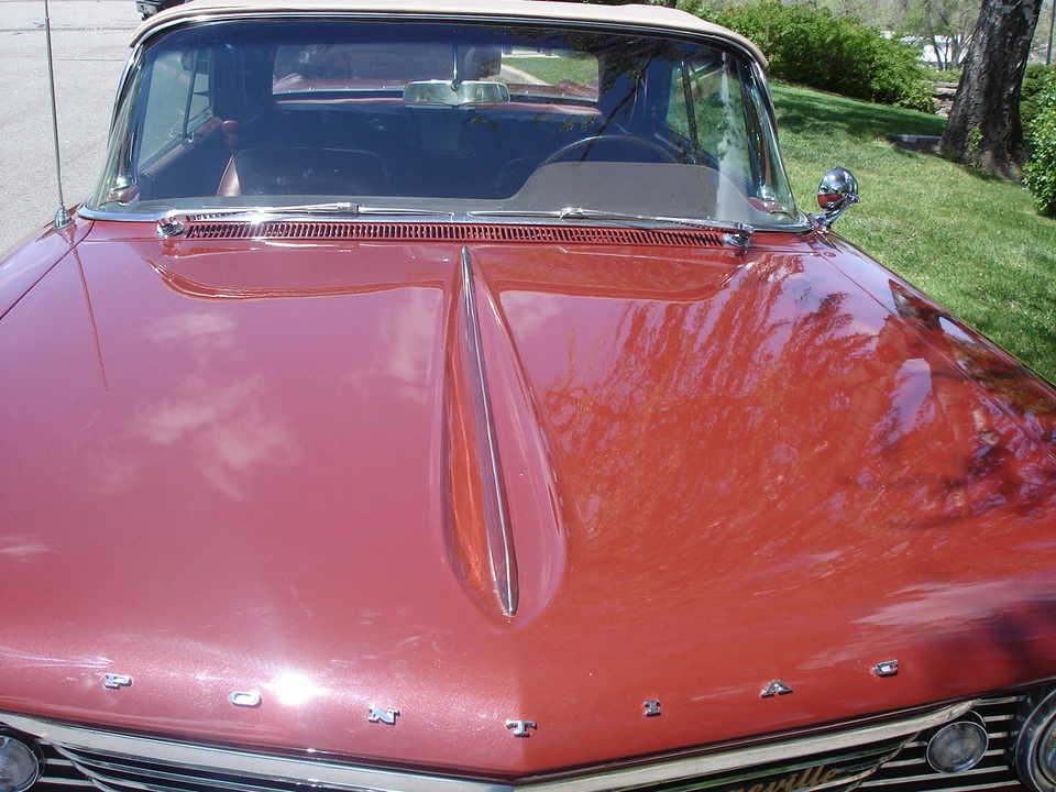 1960 Pontiac Bonneville 1st Gen - Image 14 of 31