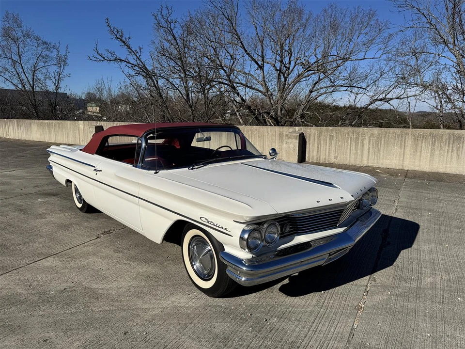 1960 Pontiac Catalina 2nd Gen - Image 3 of 31