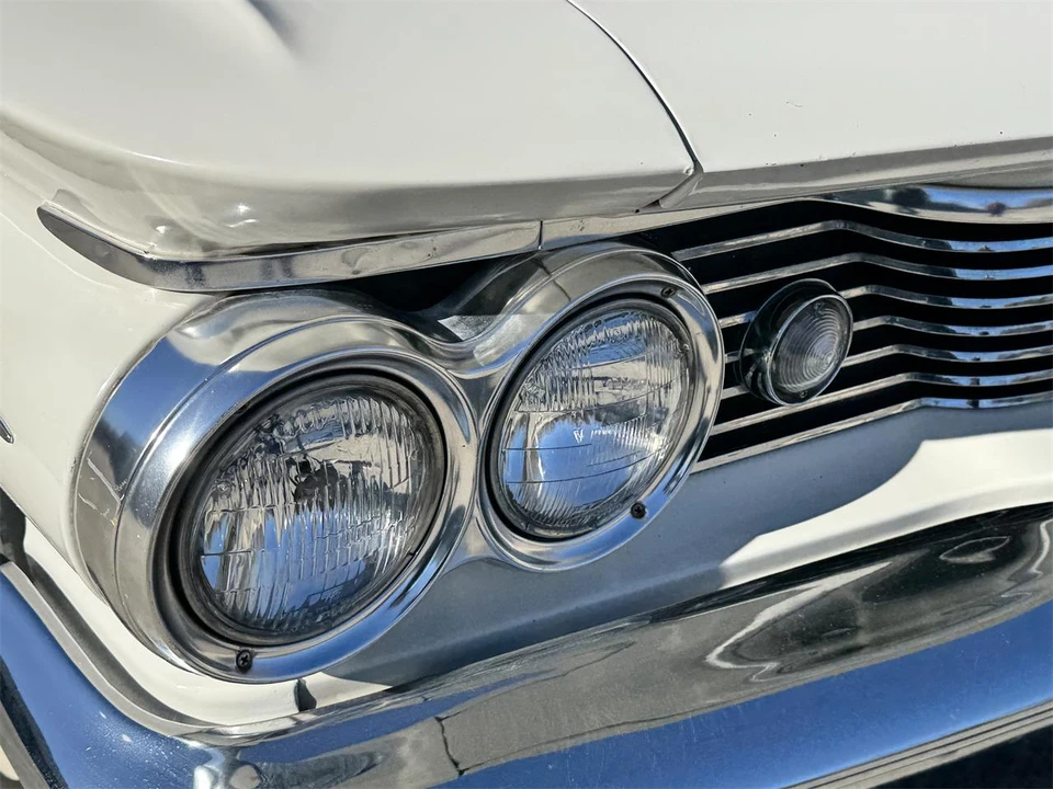 1960 Pontiac Catalina 2nd Gen - Image 24 of 31