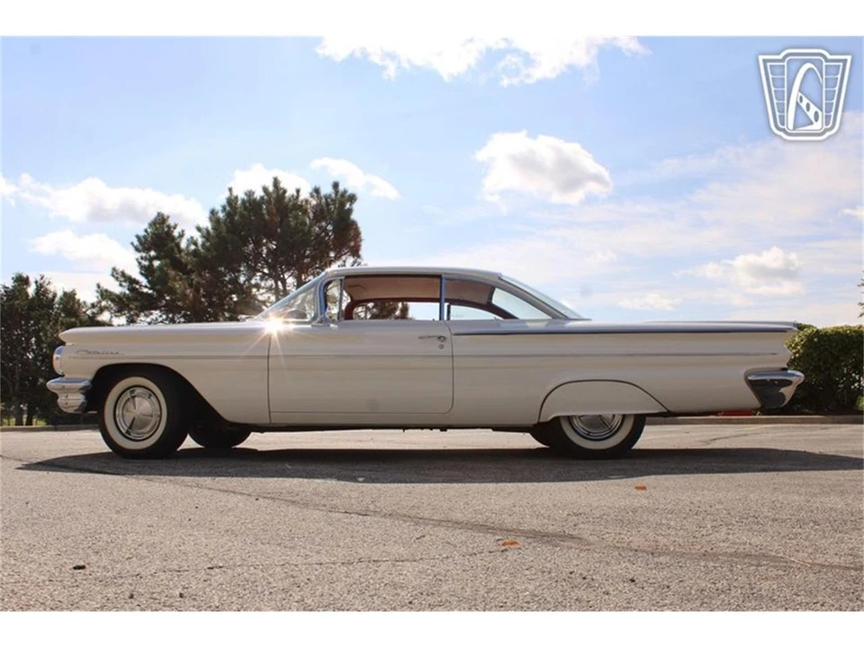 1960 Pontiac Catalina 2nd Gen - Image 7 of 31