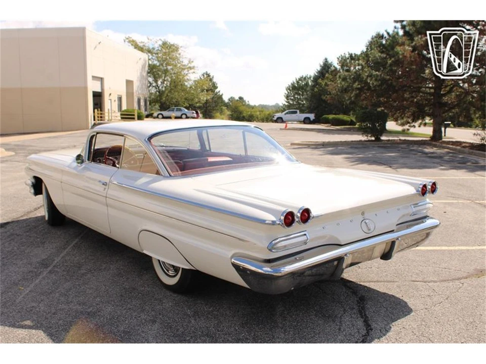 1960 Pontiac Catalina 2nd Gen - Image 8 of 31