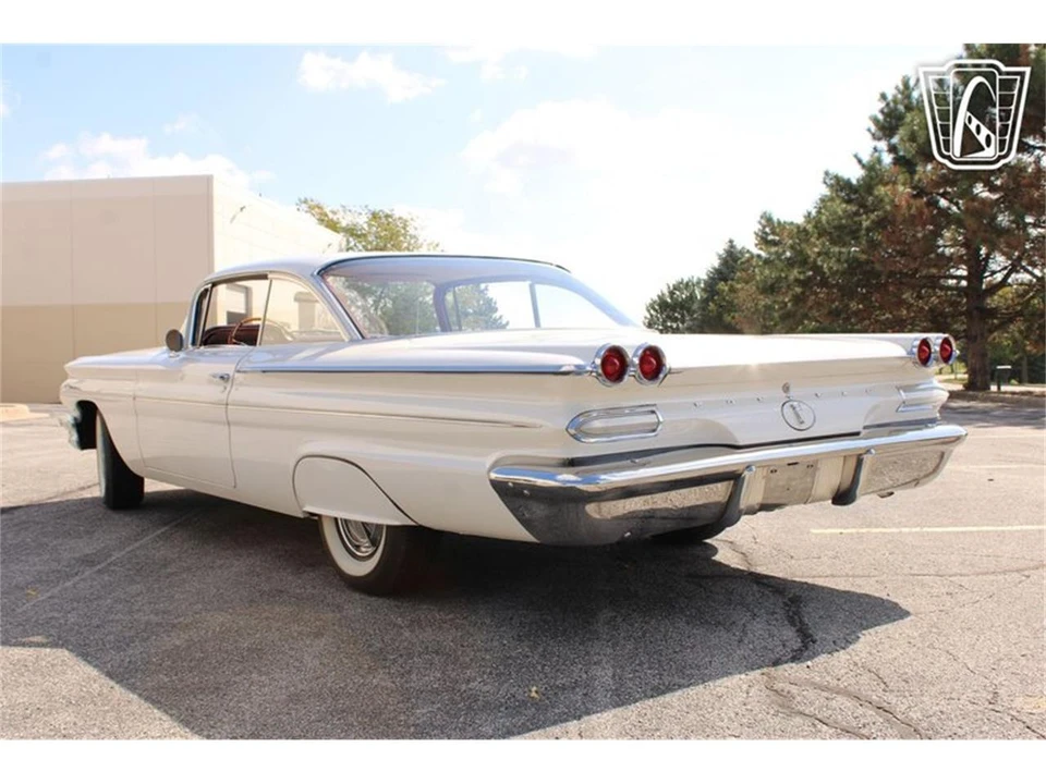 1960 Pontiac Catalina 2nd Gen - Image 9 of 31
