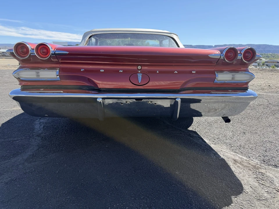 1960 Pontiac Catalina 2nd Gen - Image 11 of 31