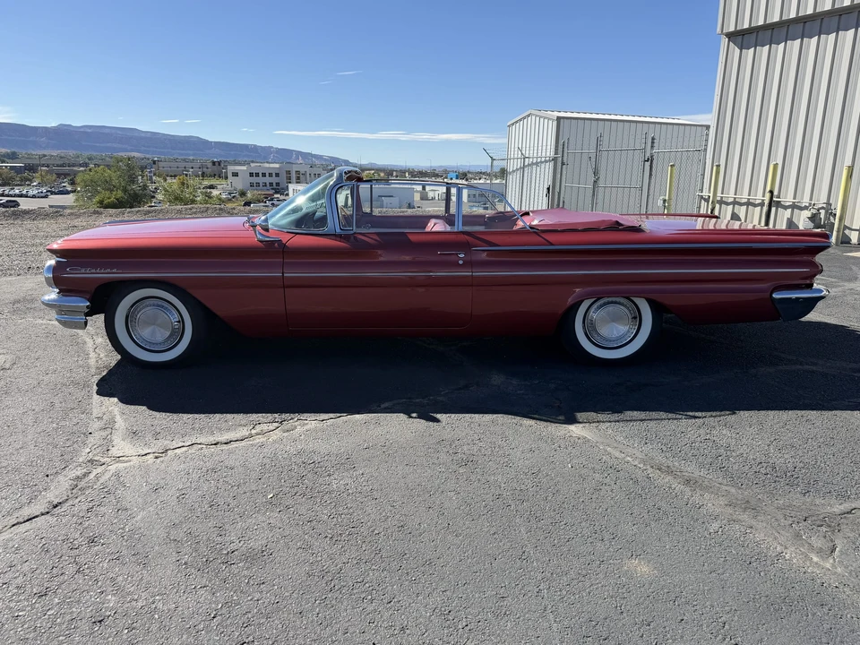 1960 Pontiac Catalina 2nd Gen - Image 30 of 31