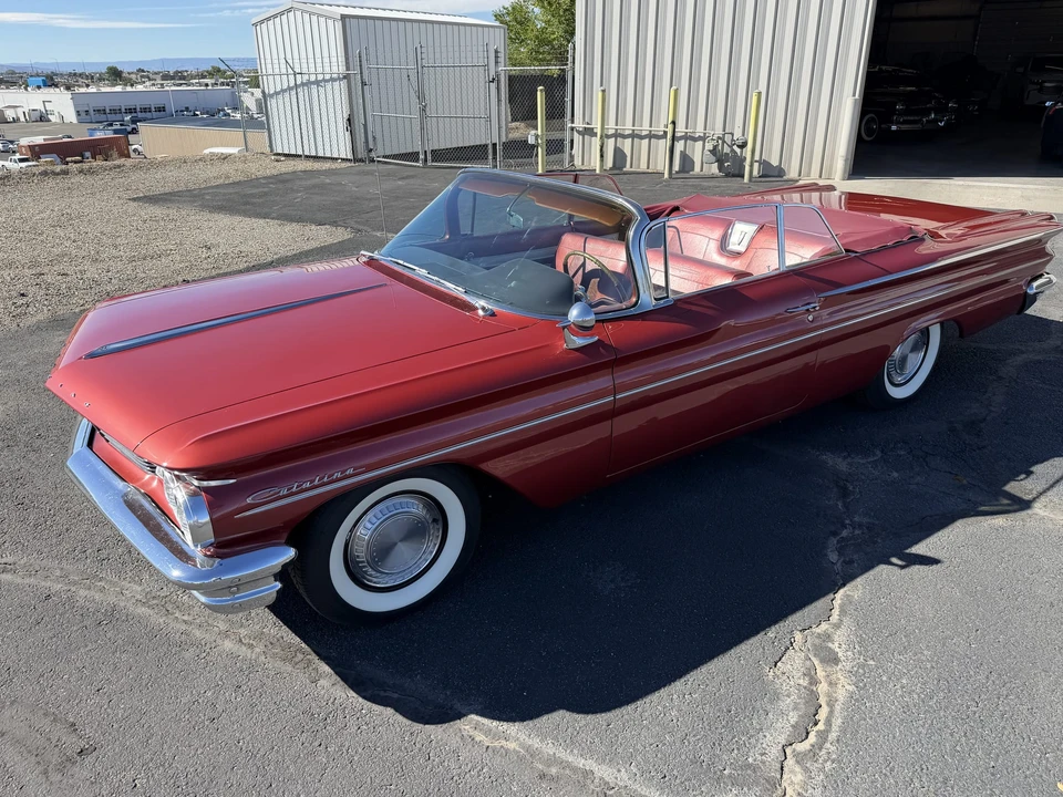 1960 Pontiac Catalina 2nd Gen - Image 15 of 31