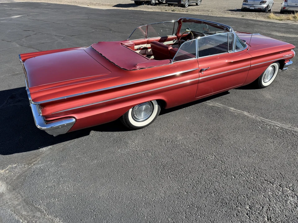 1960 Pontiac Catalina 2nd Gen - Image 22 of 31