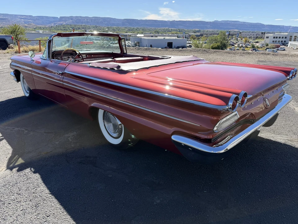 1960 Pontiac Catalina 2nd Gen - Image 27 of 31