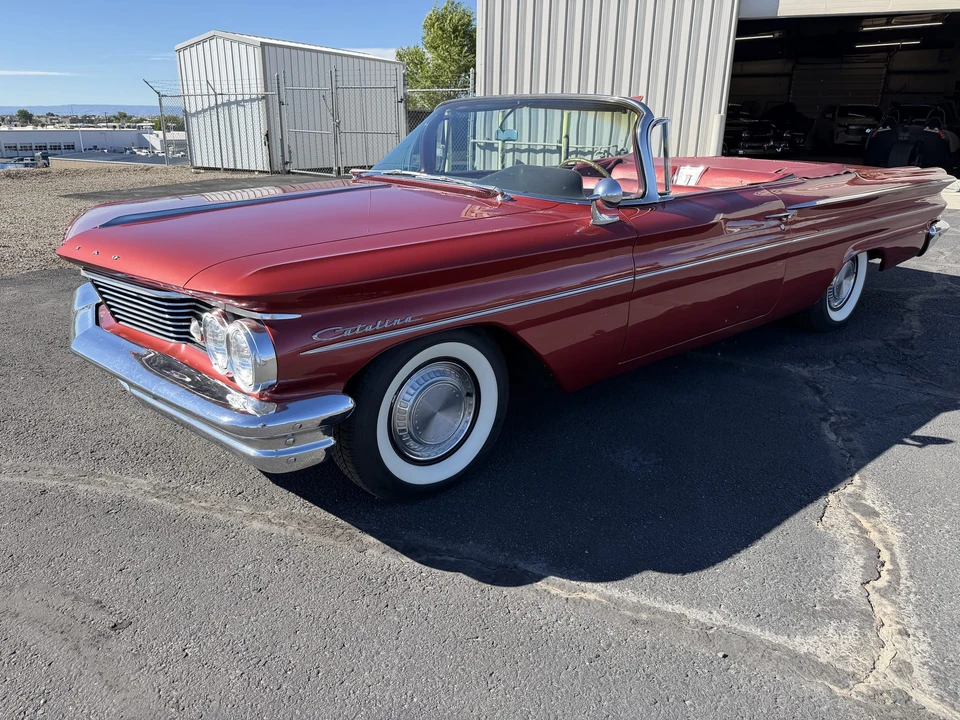 1960 Pontiac Catalina 2nd Gen - Image 16 of 31