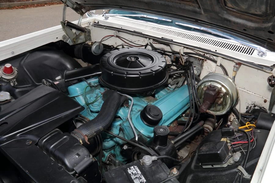 1960 Pontiac Catalina 2nd Gen - Image 25 of 28