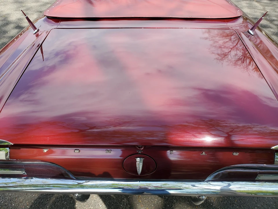 1960 Pontiac Parisienne - Image 29 of 31