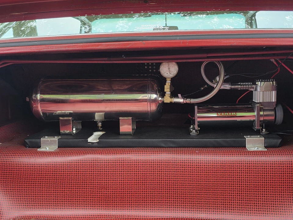 1960 Pontiac Parisienne - Image 31 of 31