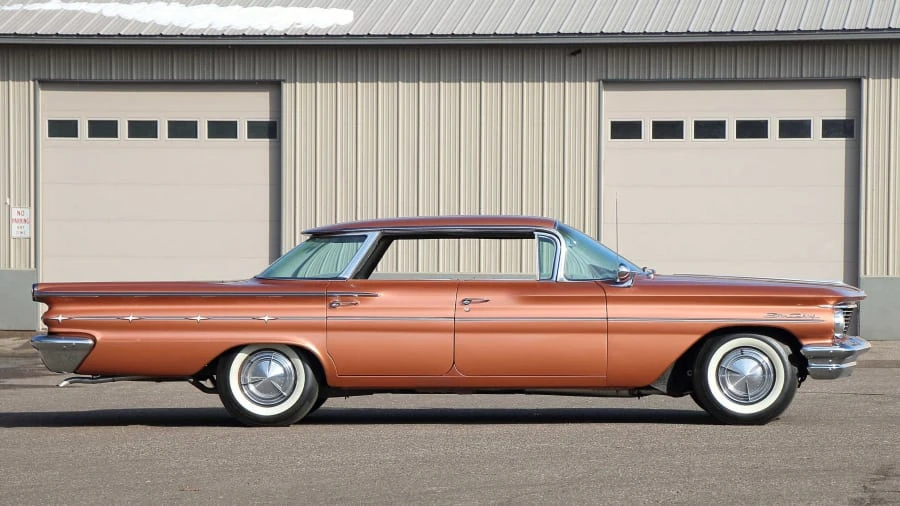 1960 Pontiac Star Chief - Image 2 of 12