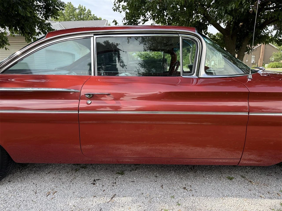 1960 Pontiac - Image 21 of 31