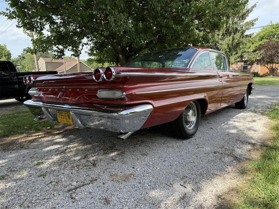 1960 Pontiac - Image 23 of 31