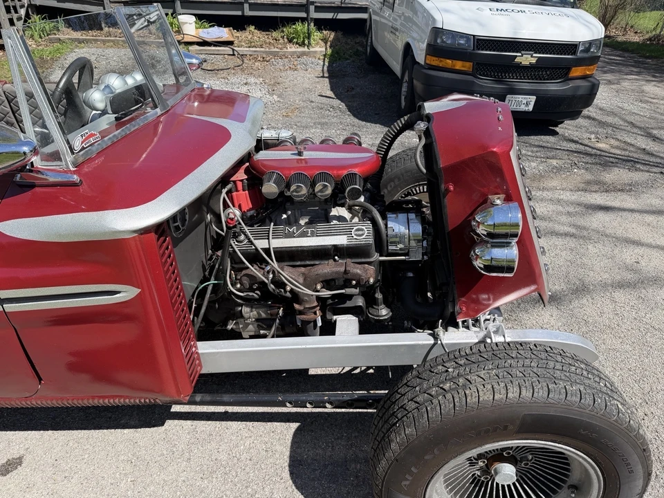 1960 Pontiac - Image 12 of 13
