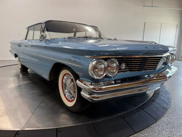 1960 Pontiac - Image 5 of 31