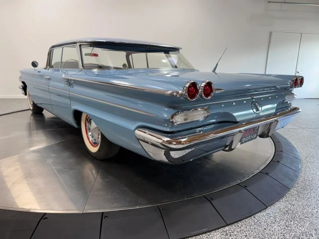 1960 Pontiac - Image 15 of 31