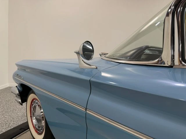 1960 Pontiac - Image 30 of 31