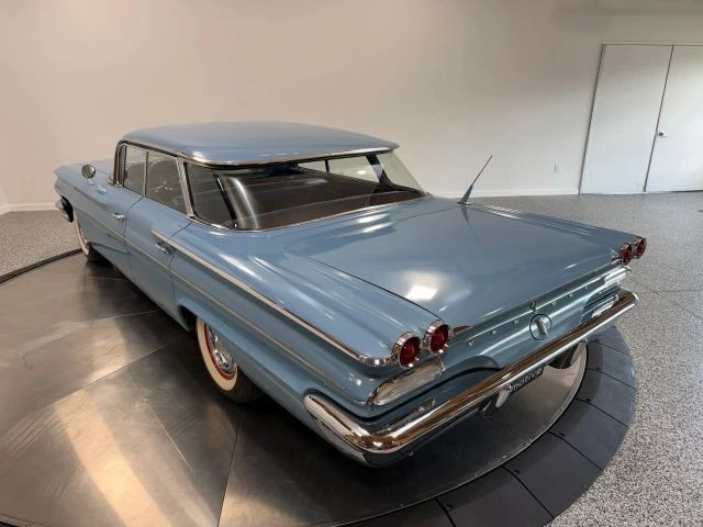 1960 Pontiac - Image 16 of 31
