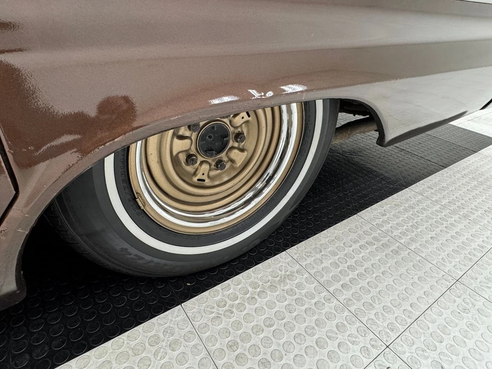 1960 Pontiac Tempest - Image 17 of 21