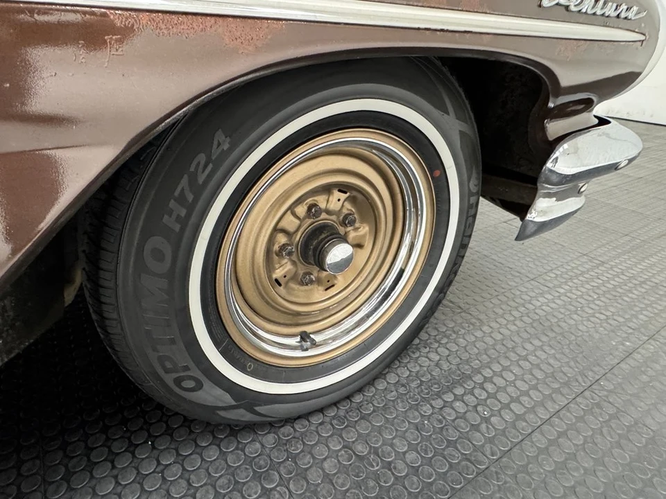 1960 Pontiac Tempest - Image 21 of 21