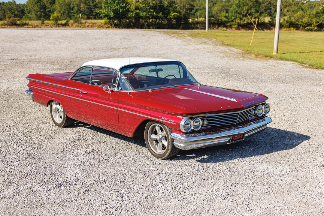 1960 Pontiac - Image 13 of 31