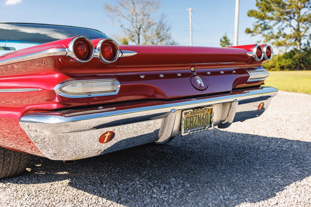 1960 Pontiac - Image 23 of 31