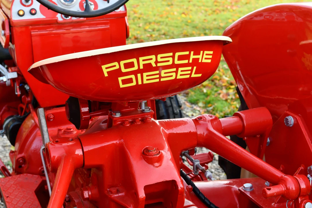 1960 Porsche Tractors - Image 2 of 17