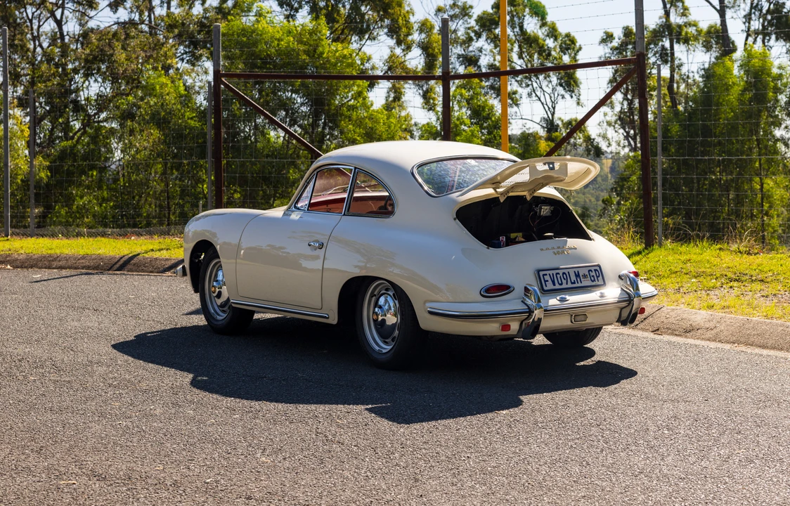 1960 Porsche 356 B - Image 7 of 31