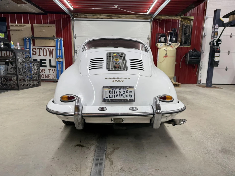 1960 Porsche 356 B - Image 9 of 31