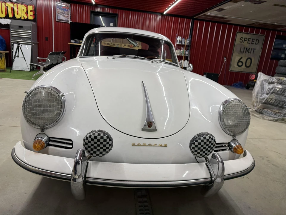 1960 Porsche 356 B - Image 4 of 31