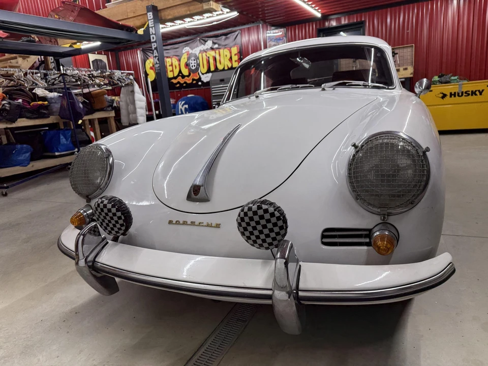 1960 Porsche 356 B - Image 3 of 31