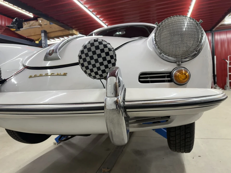 1960 Porsche 356 B - Image 27 of 31