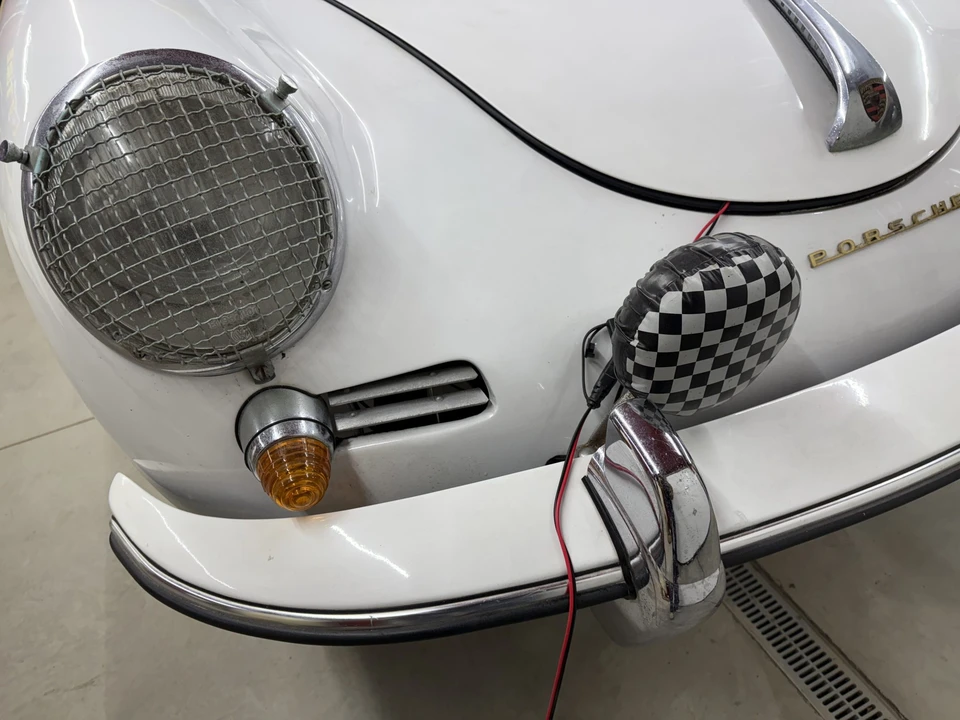 1960 Porsche 356 B - Image 25 of 31
