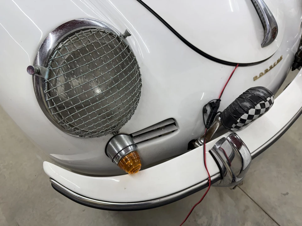 1960 Porsche 356 B - Image 26 of 31