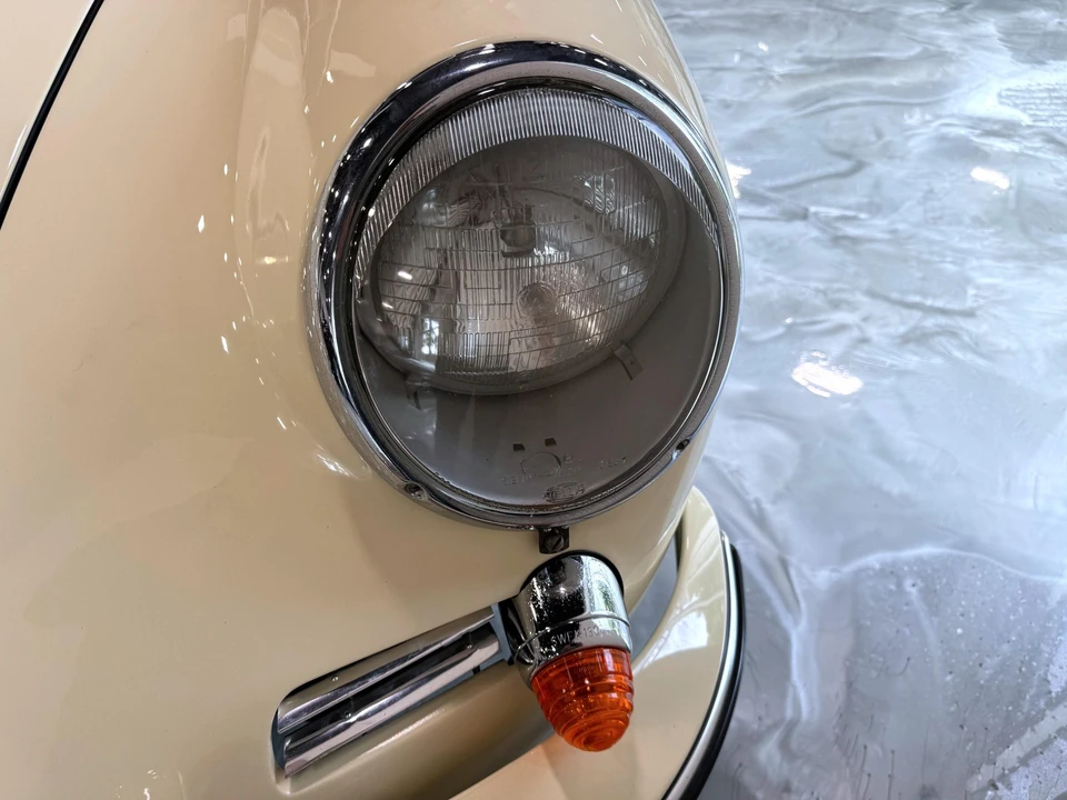 1960 Porsche 356 B - Image 16 of 31